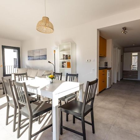 Au Calme Des Sommets - Vue Montagne Apartment Embrun Exterior photo