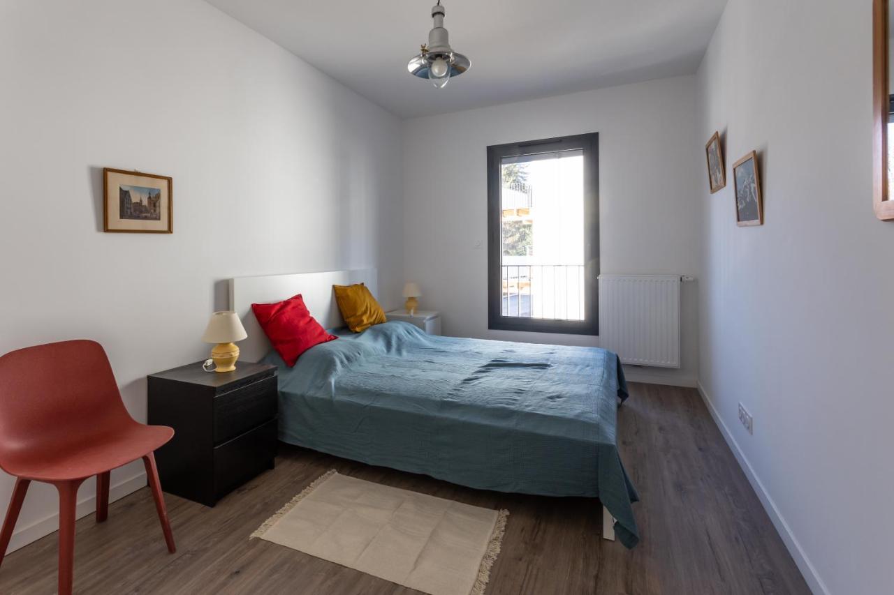 Au Calme Des Sommets - Vue Montagne Apartment Embrun Exterior photo